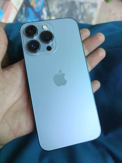 Apple iPhone 13 Pro