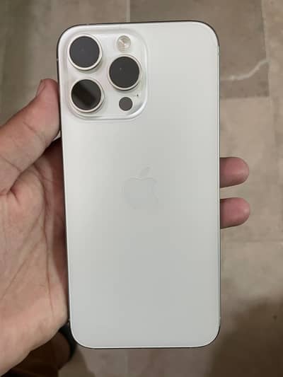 Apple iPhone 15 Pro Max