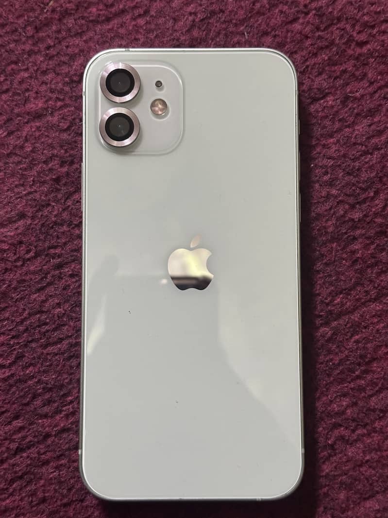 Apple iPhone 12 2