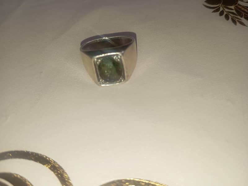 Emerald Ring 0