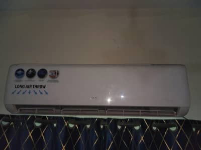 Arjunt sale Aux DC inverter no open no repair just ye 3rd season chula
