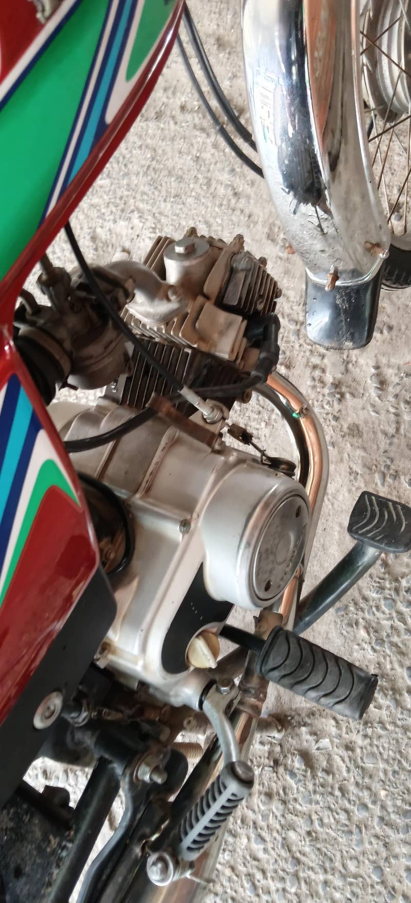 CD 70 2018 model 4