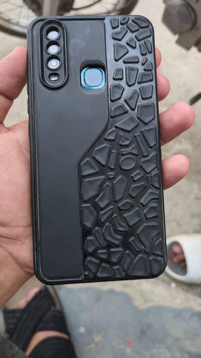 Vivo Y17