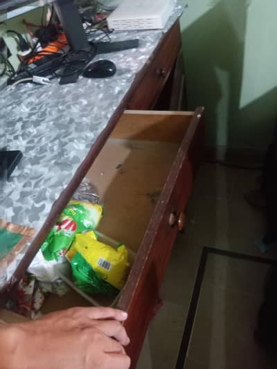 3 portion, Divider furniture,