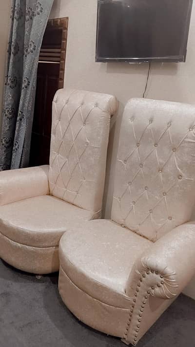 best furniture used only 2 years