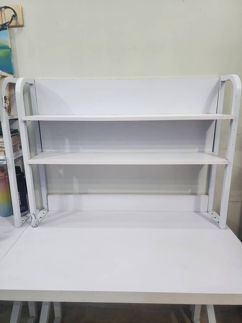 study table 10