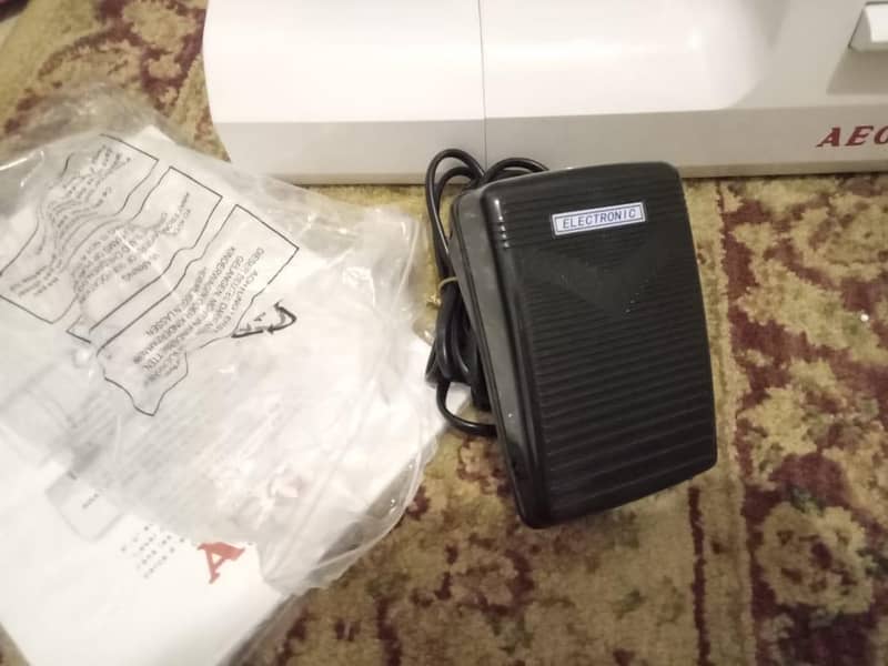 AEG sewing machine 3