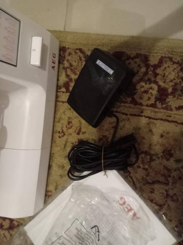 AEG sewing machine 4