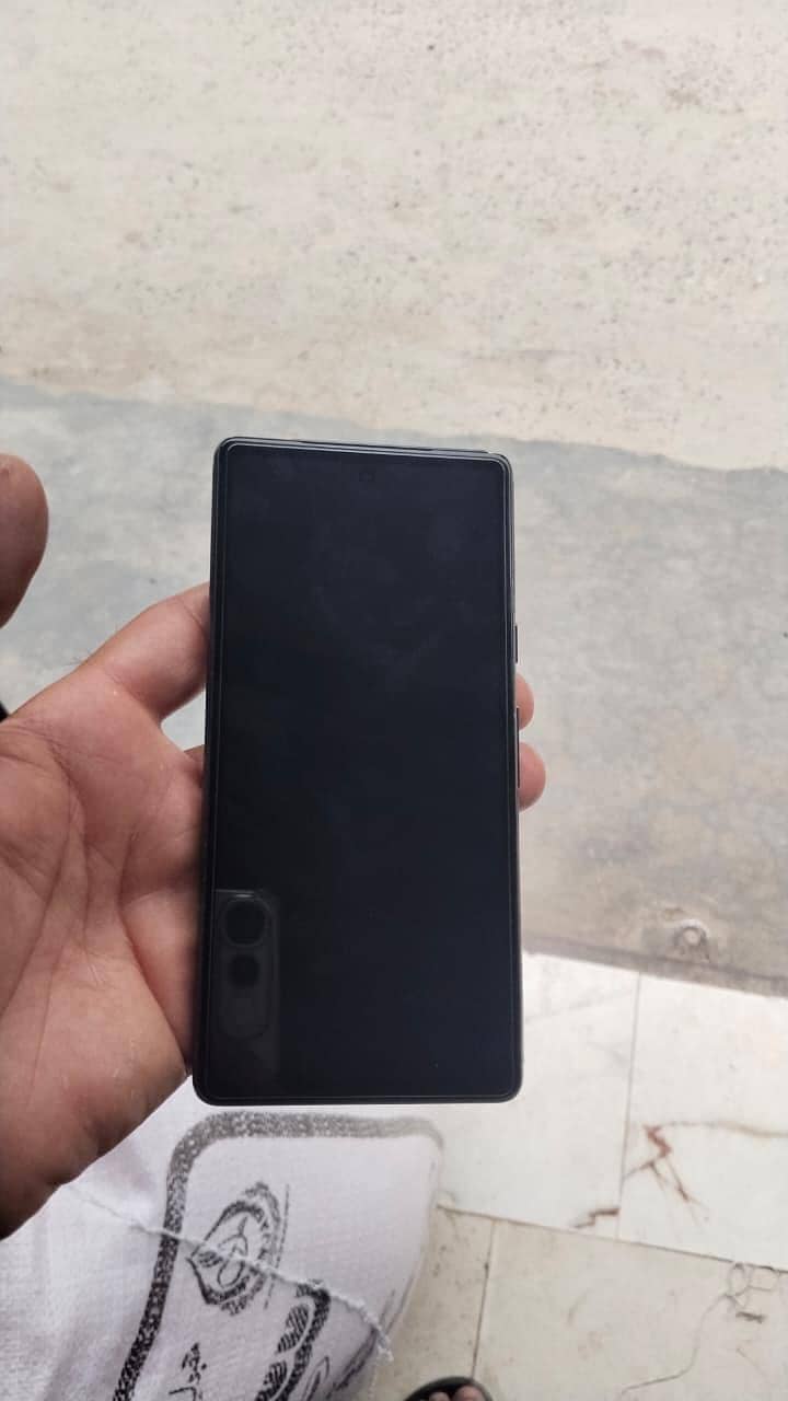 Google Pixel 7a 5