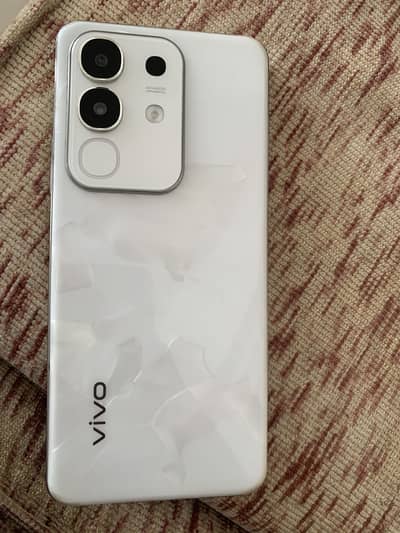 Vivo Y29