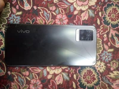 Vivo V20