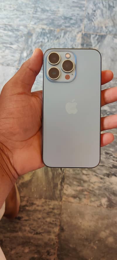 Apple iPhone 13 Pro