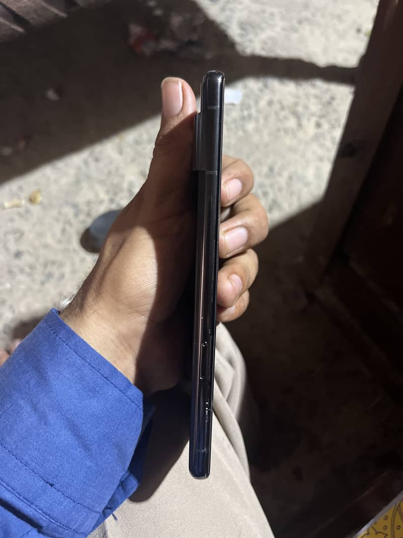 Google Pixel 7 Pro 2