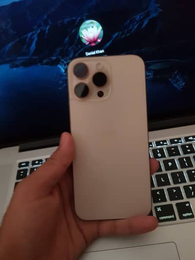 Apple iPhone 16 Pro Max