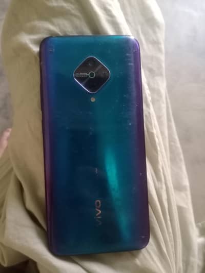 Vivo Y51
