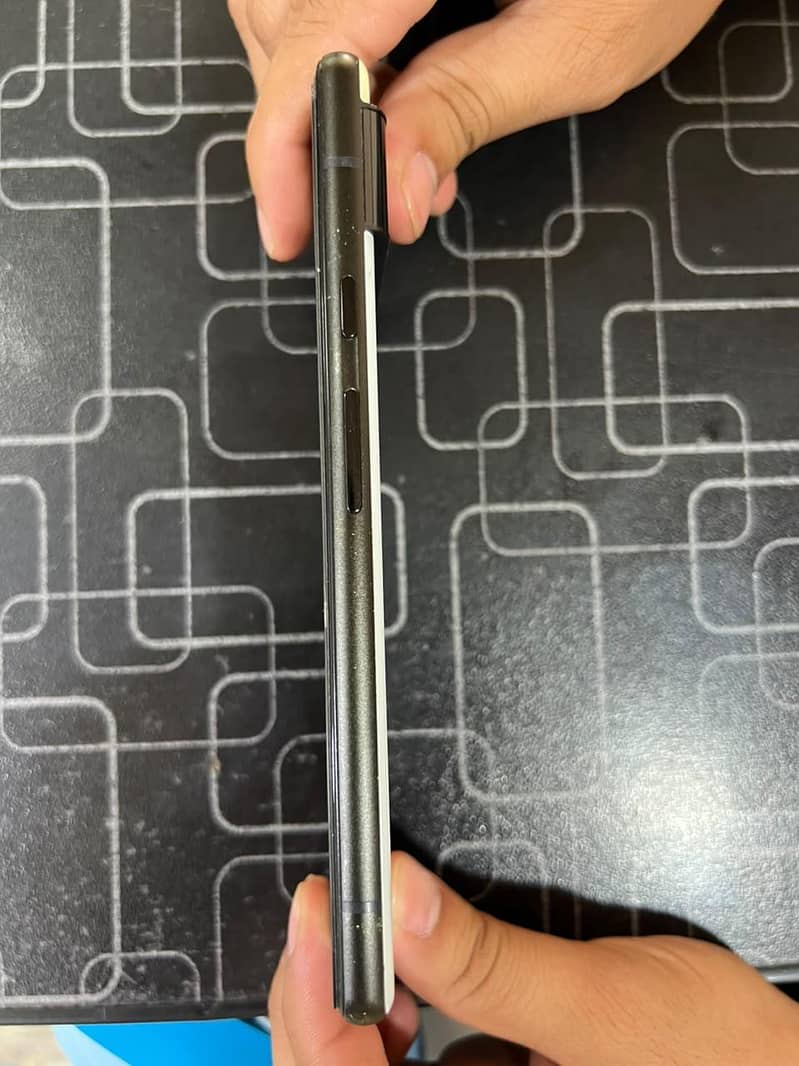 Google Pixel 6 3