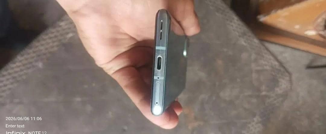 One Plus 9R 3