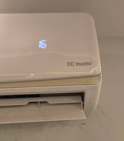 Orient Dc Invertor 1.5Ton almost new