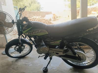 Honda CG 125 Deluxe 2018 Model