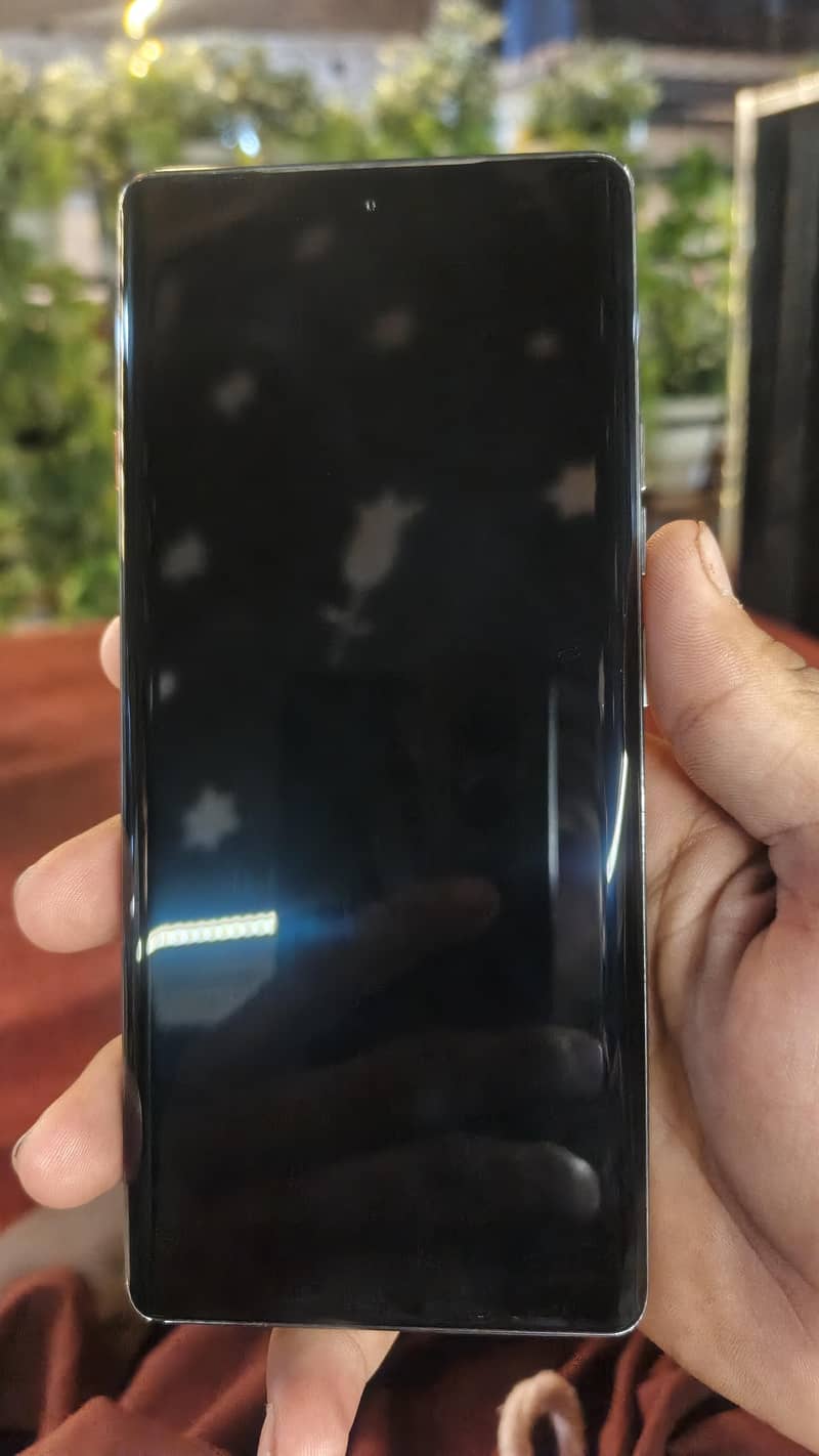 tecno camon 40 pro 7