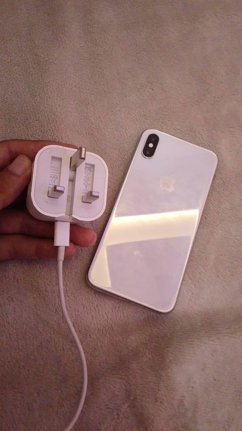 Apple iPhone X 0