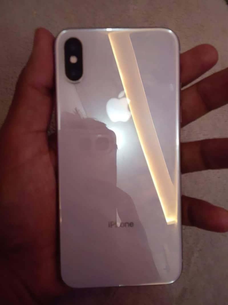 Apple iPhone X 6