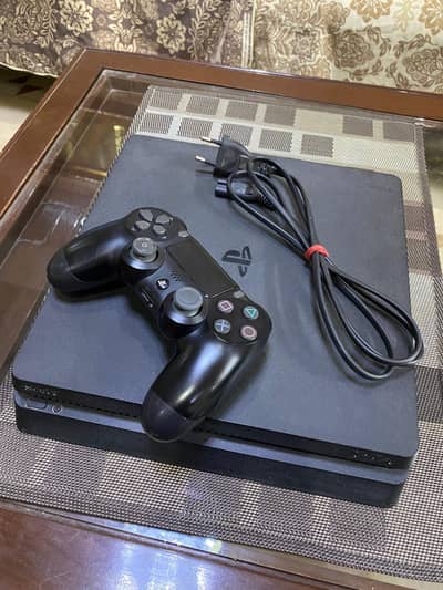 PS4 Slim 500GB | Imported | Like New | 5 Orignal Games+All Accessories