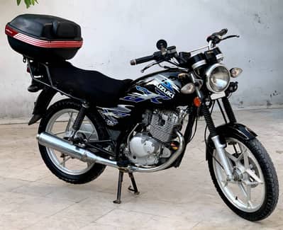 suzuki gs 150 se