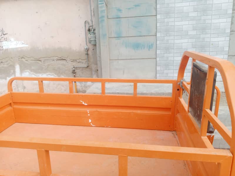 Loder Rikshaw 1
