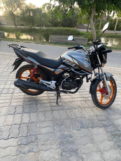 HONDA 150CB F for Sale