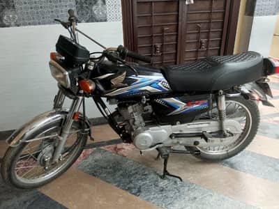 Honda CG 125 2025