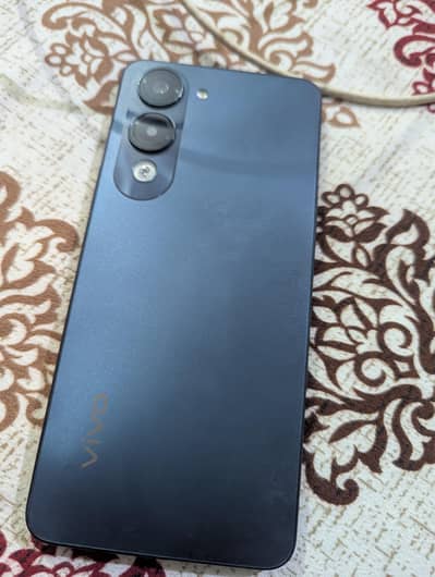 Vivo Y04
