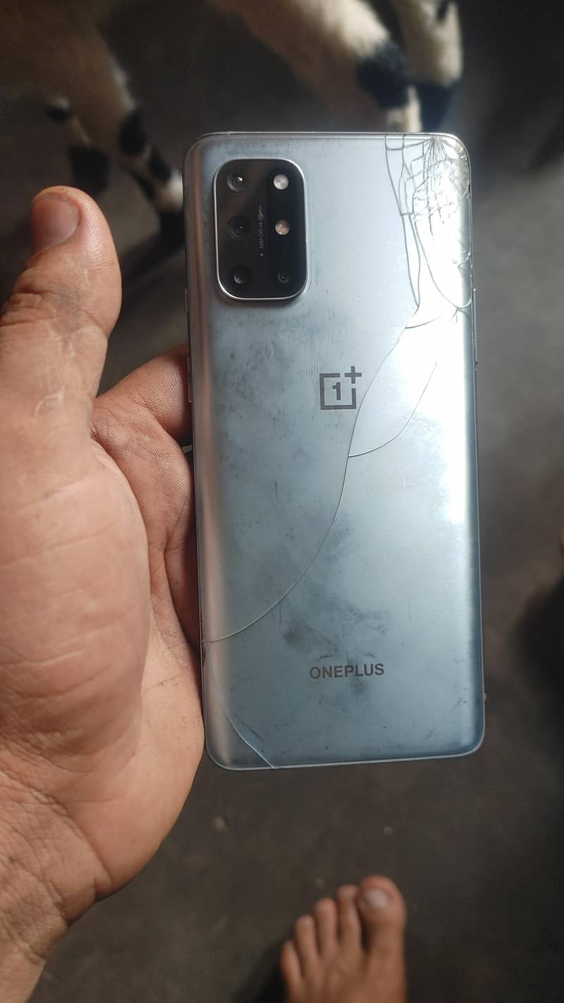One Plus 8T 1