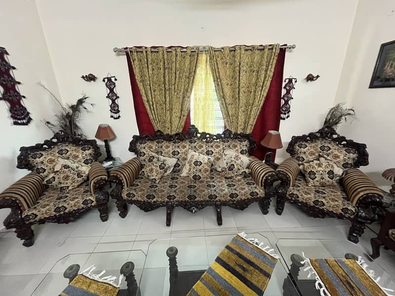 Sofa Set 0