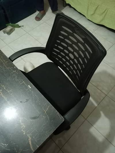office chair (only) Great condition