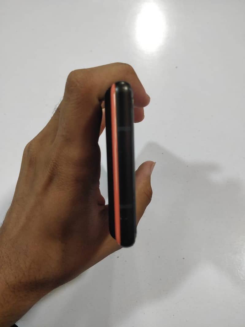 Google Pixel 6 4