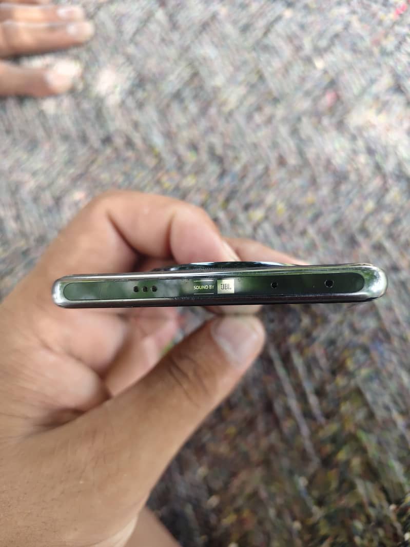 Infinix Zero 40 7