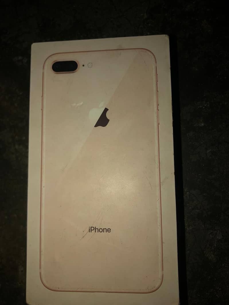 iPhone 8 Plus 0