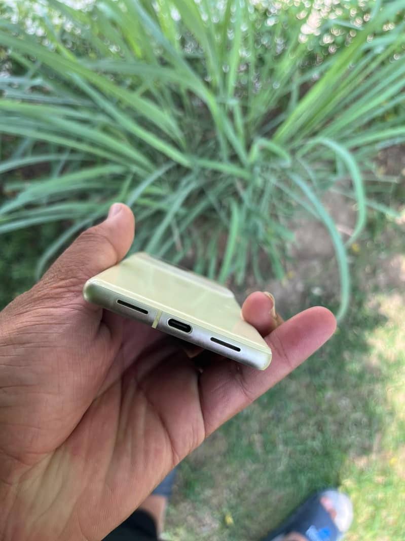 Google Pixel 7 3