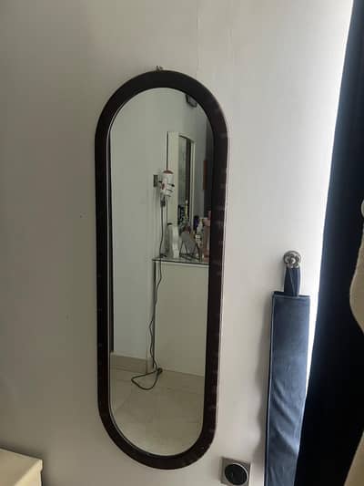 Wall hanging Mirror