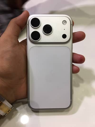 Apple iPhone 17 Pro