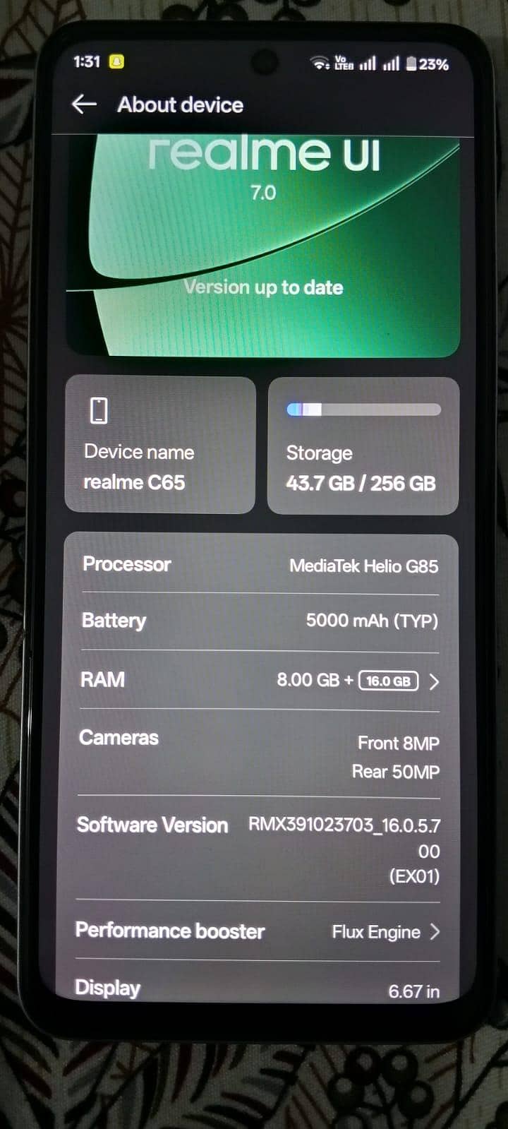 Realme C65 1