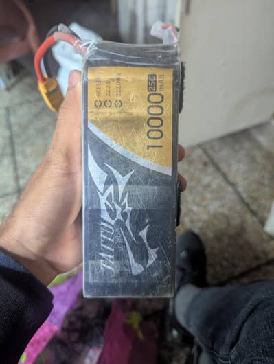 FOR SALE: Tattu 10000mAh 6S 25C 22.2V LiPo Battery Pack 