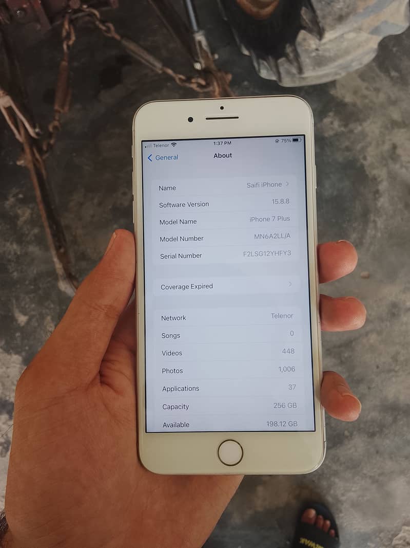 Apple iPhone 7 Plus 1