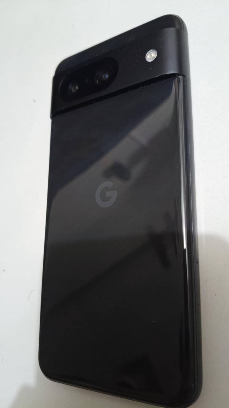 Google Pixel 8 2