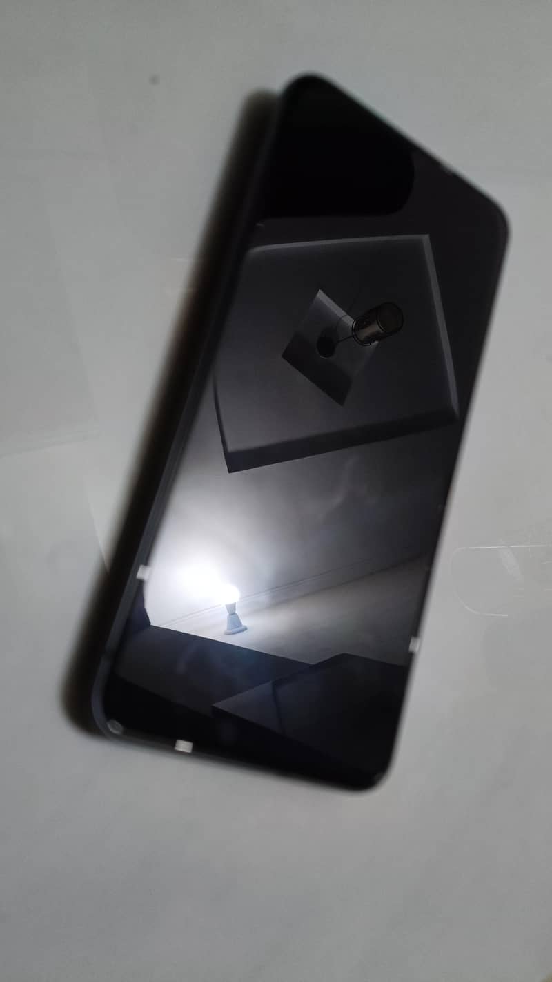 Google Pixel 8 3