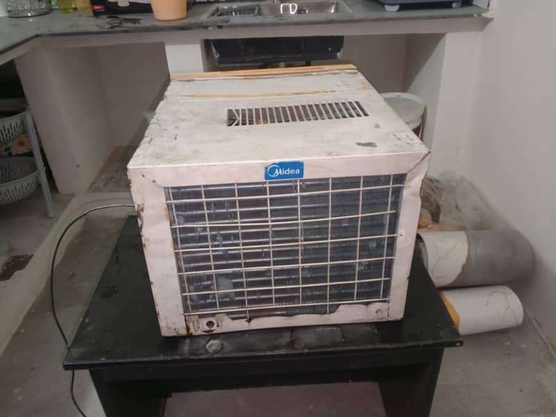 Window AC 7/10 3