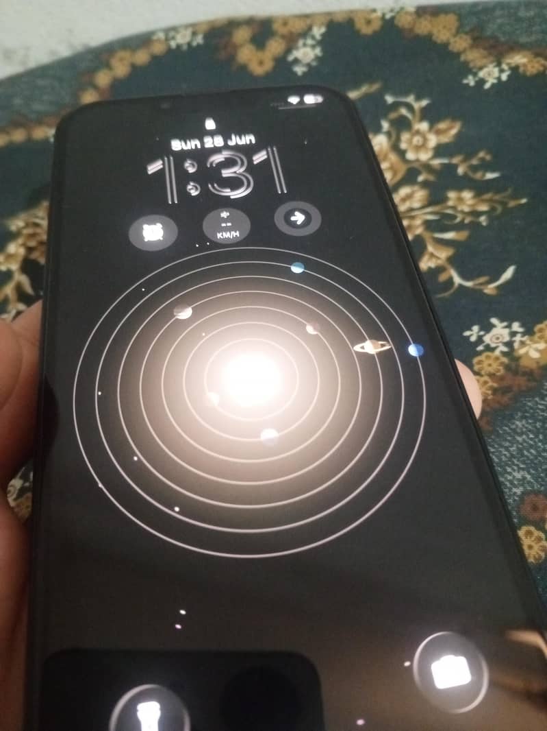 Apple iPhone 13 2