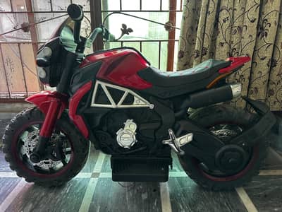 Kids Battery Operated Red Bike – Excellent Condition