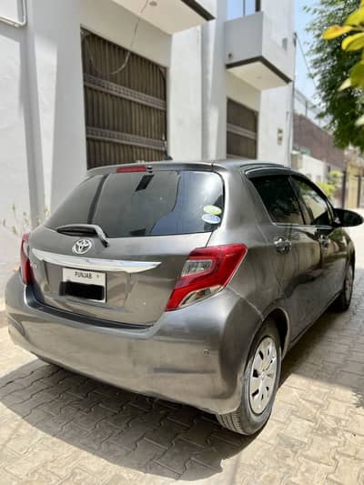 Toyota Vitz (Urgent Sale)